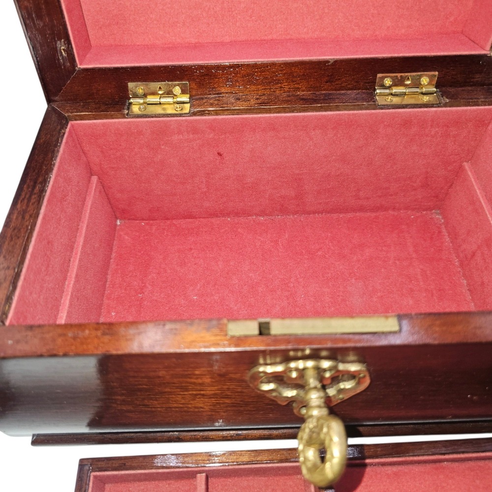 Vintage Virginia Metalcrafters Williamsburg Mahogany Jewelry Chest Box w/ Key - Picture 8 of 11